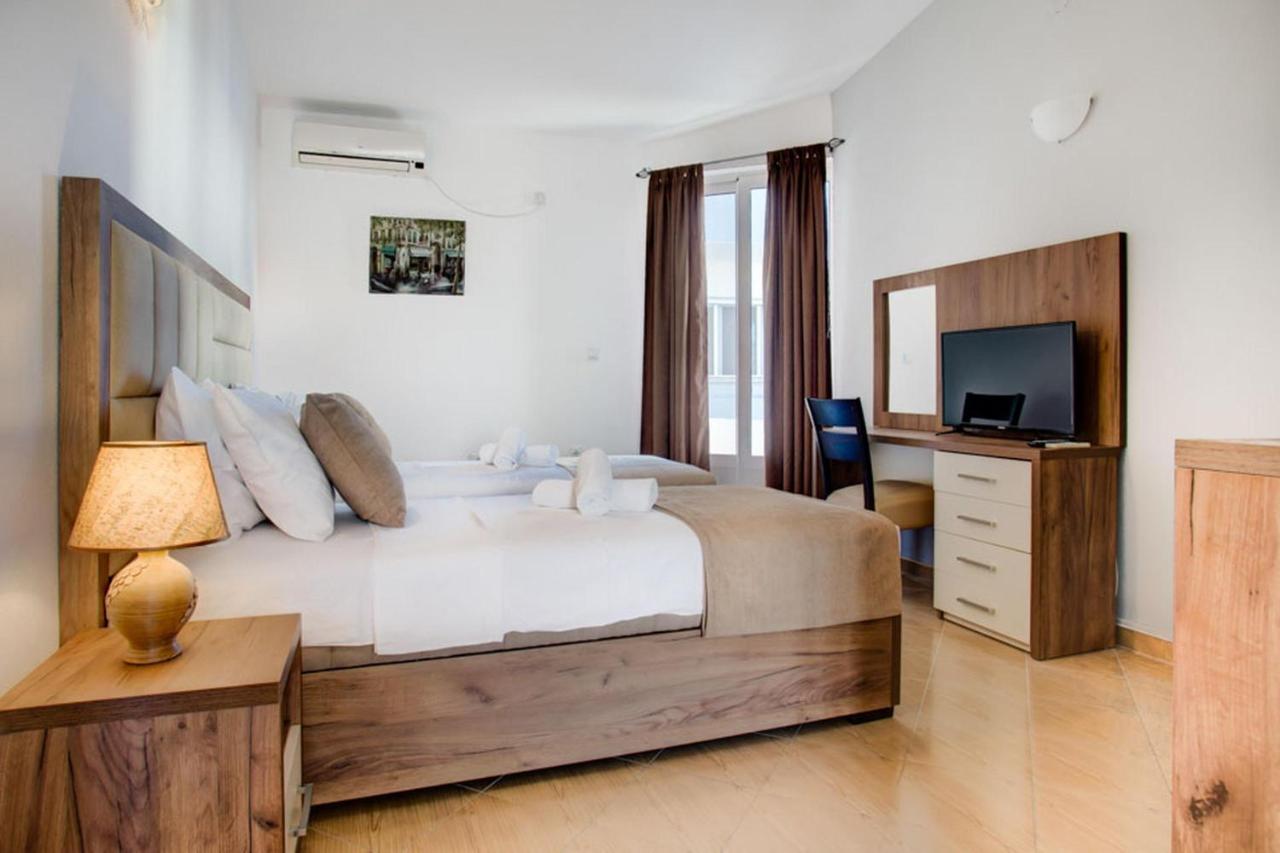 Hotel Zan Улцин Екстериор снимка