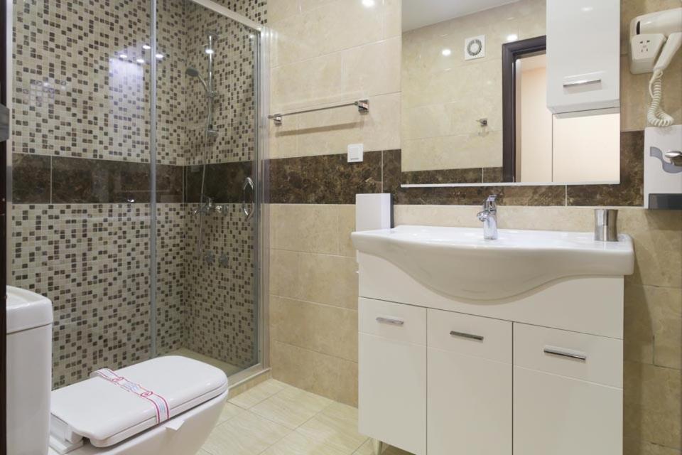 Hotel Zan Улцин Екстериор снимка