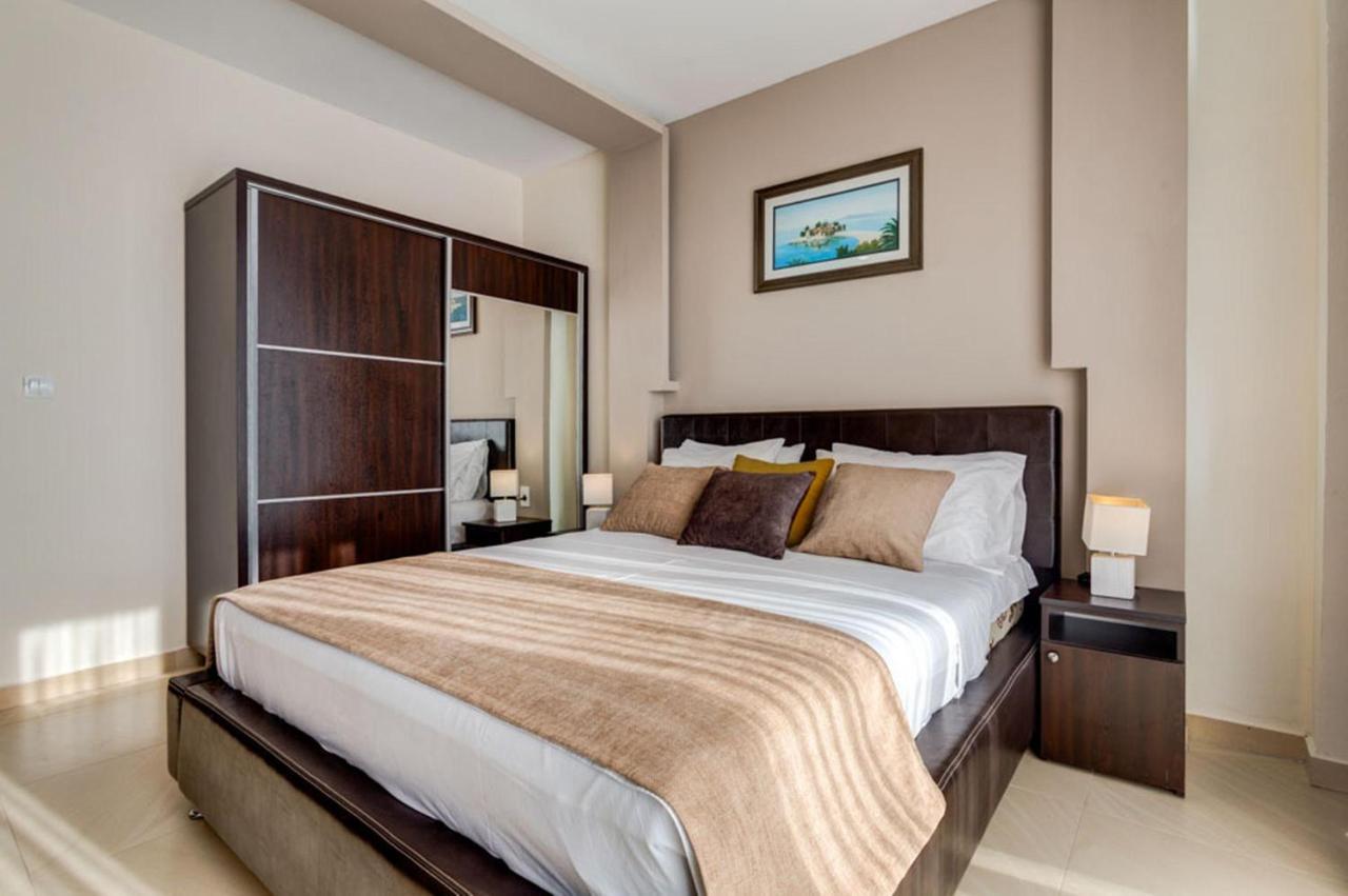 Hotel Zan Улцин Екстериор снимка