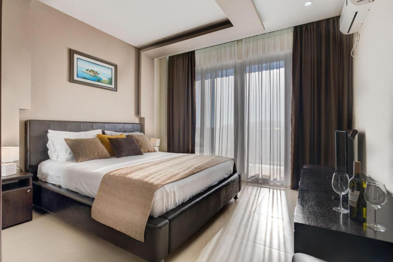 Hotel Zan Улцин Екстериор снимка