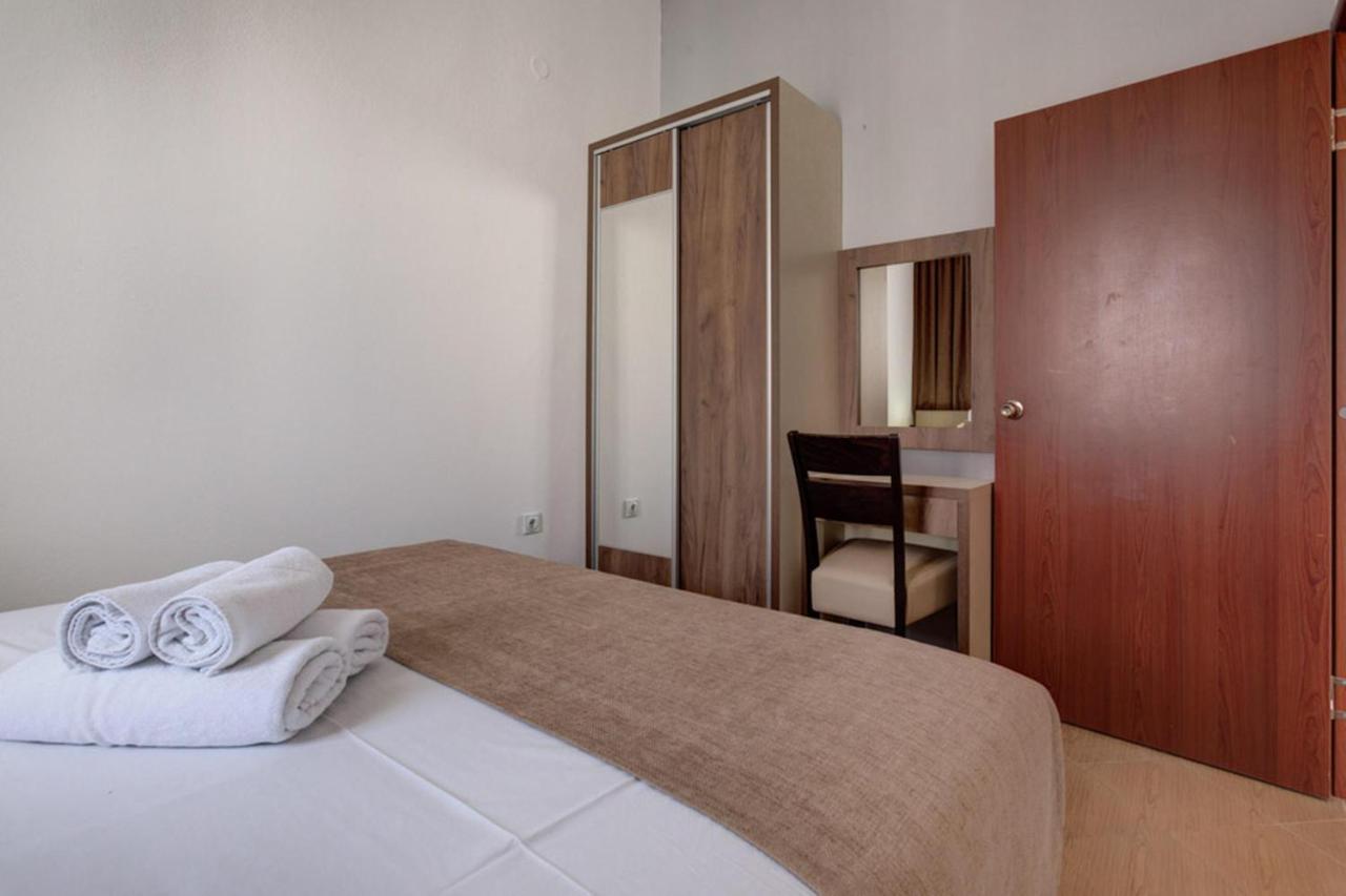 Hotel Zan Улцин Екстериор снимка